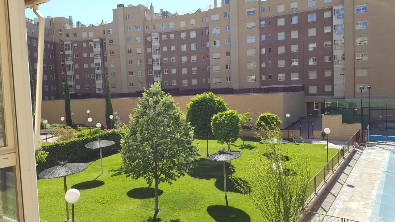 Madrid Las Tablas Apartments Luaran gambar
