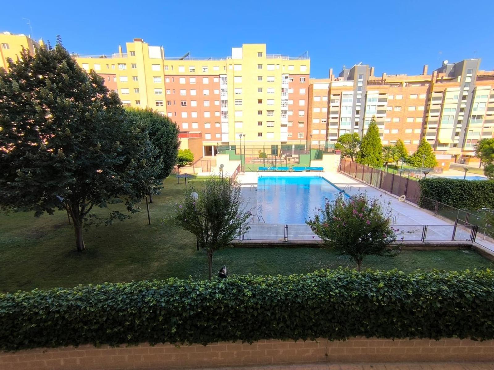 Madrid Las Tablas Apartments Luaran gambar